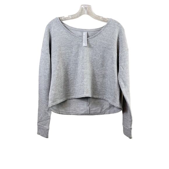 Core 10 Scoop V-Neck Crop Long Sleeve Gray Sweatshirt - Picture 1 of 6